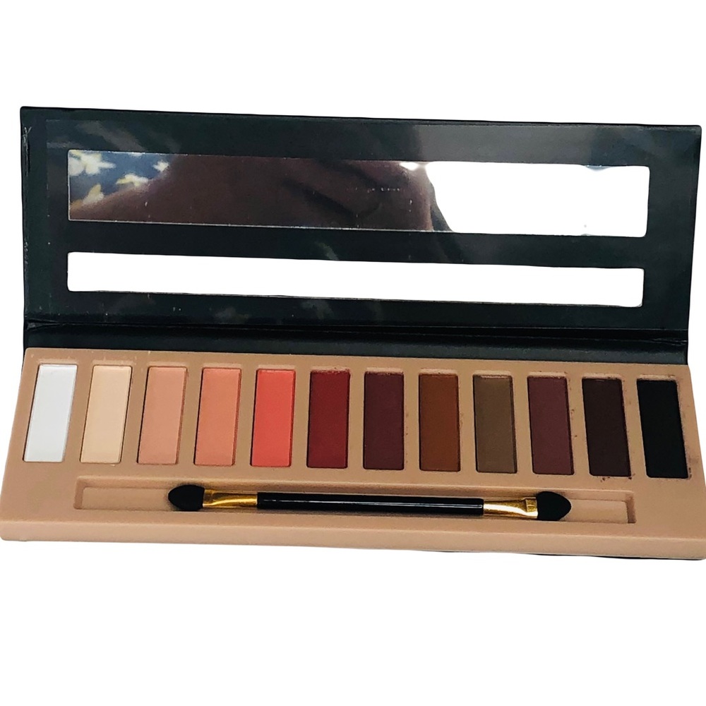 Naked 12 Color Eyeshadow Palette